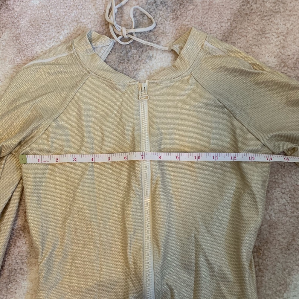 Revolve TAVIK MOSS one piece glossy pique - Picture 12 of 14